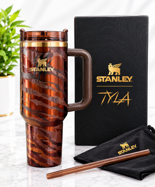 40 oz Brown Camouflage Handled Tumbler with Straw – Tiger Stripe Design